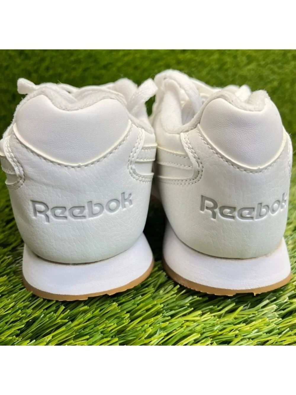 Reebok Classic Harman Run Womens Size 7 White Athletic Leather Shoes Sneakers